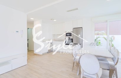 Reventa - Semi-Detached Villa - Vistabella Golf