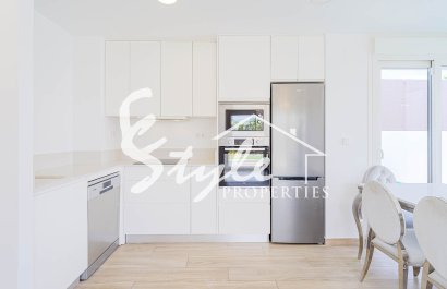 Reventa - Semi-Detached Villa - Vistabella Golf