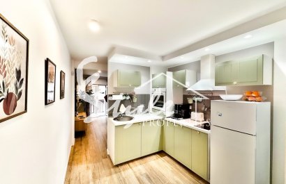 Resale - Apartamento - Alicante - Carolinas Bajas