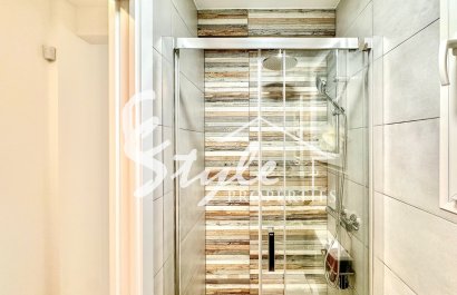 Resale - Apartamento - Alicante - Carolinas Bajas