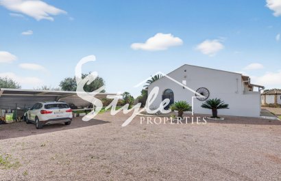 Resale - Villa - Alicante - Santa Pola