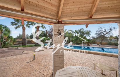 Resale - Villa - Alicante - Santa Pola