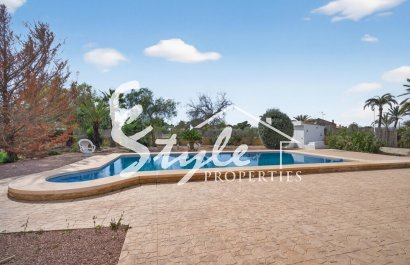 Resale - Villa - Alicante - Santa Pola