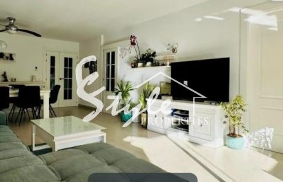 Resale - Apartamento - Cala Vinyes - Calvià