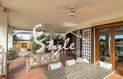 Вторичное жилье - Вилла - Кампоамор