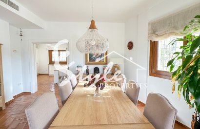 Вторичное жилье - Вилла - Кампоамор