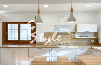 Вторичное жилье - Вилла - Кампоамор