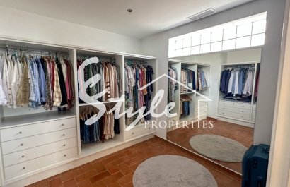 Вторичное жилье - Вилла - Кампоамор