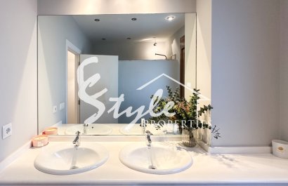 Вторичное жилье - Вилла - Кампоамор