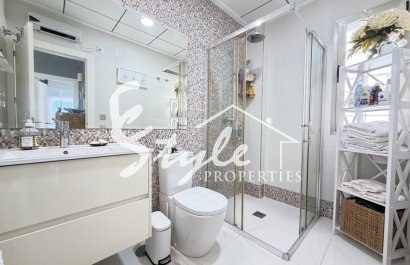 Resale - Villa - Villamartin, Orihuela Costa - Villamartin