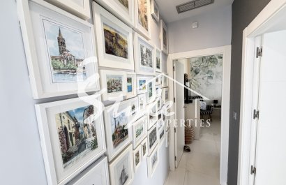 Resale - Villa - Villamartin, Orihuela Costa - Villamartin