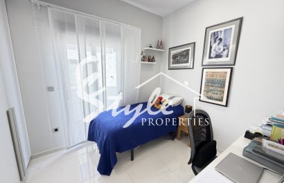 Resale - Villa - Villamartin, Orihuela Costa - Villamartin