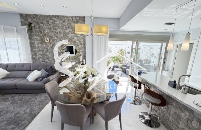 Resale - Villa - Villamartin, Orihuela Costa - Villamartin