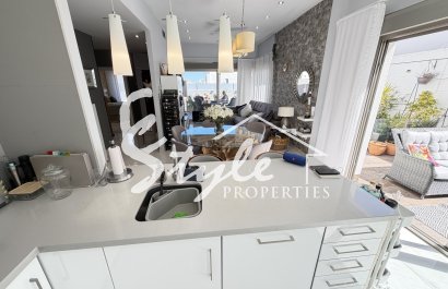 Resale - Villa - Villamartin, Orihuela Costa - Villamartin