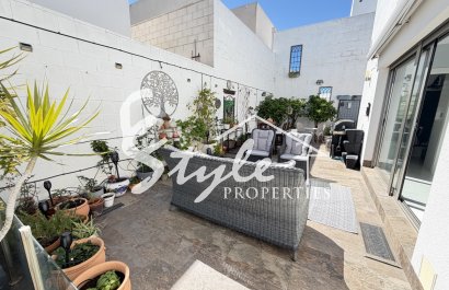 Resale - Villa - Villamartin, Orihuela Costa - Villamartin