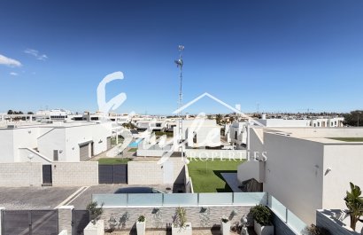 Resale - Villa - Villamartin, Orihuela Costa - Villamartin