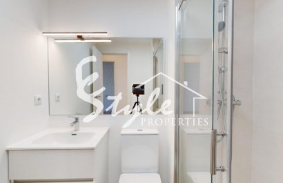 Resale - Apartamento - Villamartin, Orihuela Costa