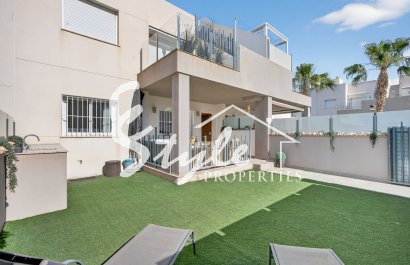 Resale - Apartamento - Torrevieja - Aguas Nuevas