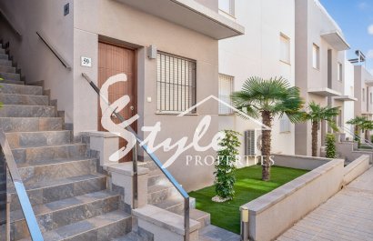 Resale - Apartamento - Torrevieja - Aguas Nuevas