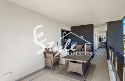 Resale - Apartamento - Orihuela-Costa - Playa Flamenca