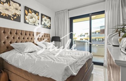 Resale - Apartamento - Orihuela-Costa - Playa Flamenca