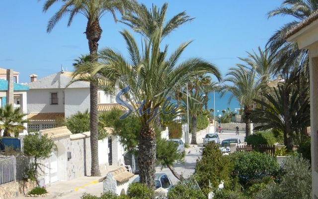 Resale - Villa - La Zenia