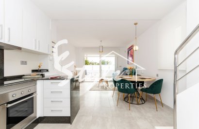 Новостройки - Adosado - Torrevieja - Торревьеха