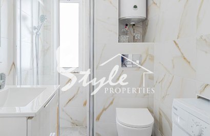 Resale - Apartamento - Torrevieja