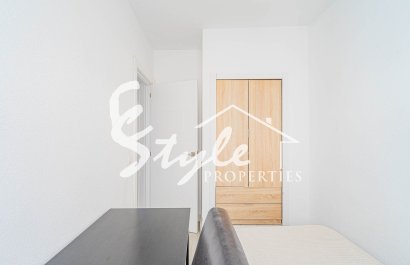 Resale - Apartamento - Torrevieja