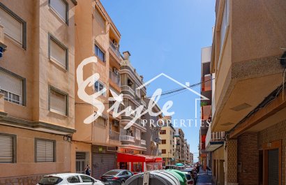 Resale - Apartamento - Torrevieja
