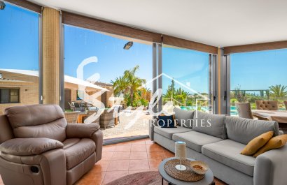 Вторичное жилье - Finca Country Property - Crevillente