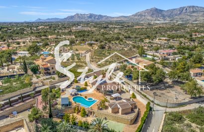 Вторичное жилье - Finca Country Property - Crevillente