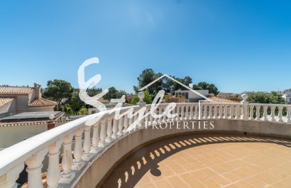 Resale - Villa - Orihuela-Costa - La Zenia