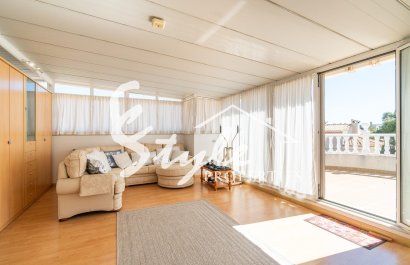 Resale - Villa - Orihuela-Costa - La Zenia