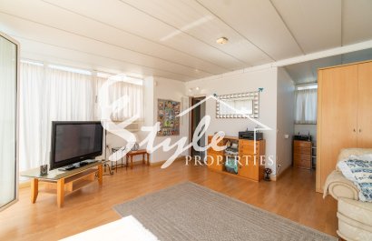 Resale - Villa - Orihuela-Costa - La Zenia