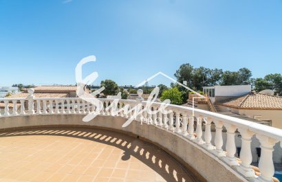 Resale - Villa - Orihuela-Costa - La Zenia