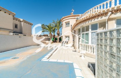 Resale - Villa - Orihuela-Costa - La Zenia