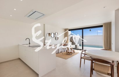 Nuevo - Villa - Los Alcazares