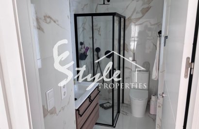 Reventa - Adosado - LOS MONTESINOS - La Herada