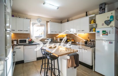 Reventa - Villa - Torrevieja - Los Balcones