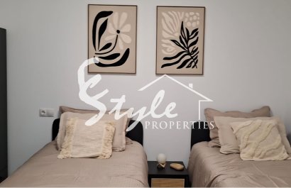 Reventa - Apartamento - Torrevieja - Playa Acequion