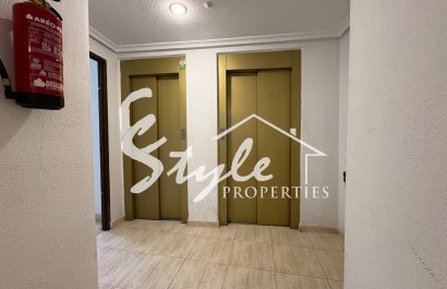 Resale - Apartamento - Torrevieja - Center