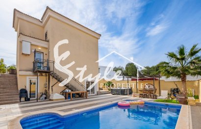 Reventa - Villa - Villamartin, Orihuela Costa - Las Filipinas