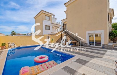 Reventa - Villa - Villamartin, Orihuela Costa - Las Filipinas