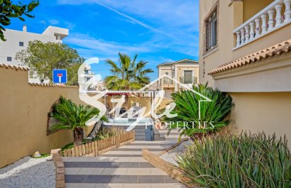 Reventa - Villa - Villamartin, Orihuela Costa - Las Filipinas