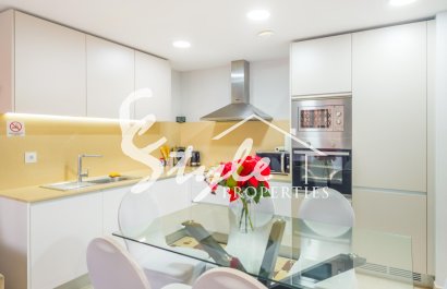 Вторичное жилье - Apartamento - Torrevieja - Estacion de autobuses