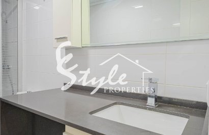 Resale - Apartamento - Torrevieja