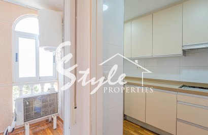 Resale - Apartamento - Torrevieja