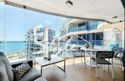 Продается квартира на первой линии с панорамным видом на море в Sea Senses, Пунта-Прима, Коста-Бланка. ID2362
