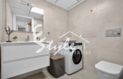 Resale - Apartamento - Torrevieja - Playa de los Locos